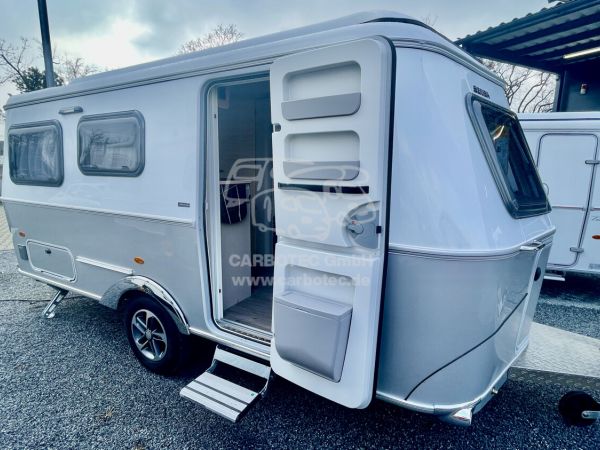  Eriba Touring Nr. 1