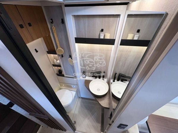 Bürstner Signature Nr. 1